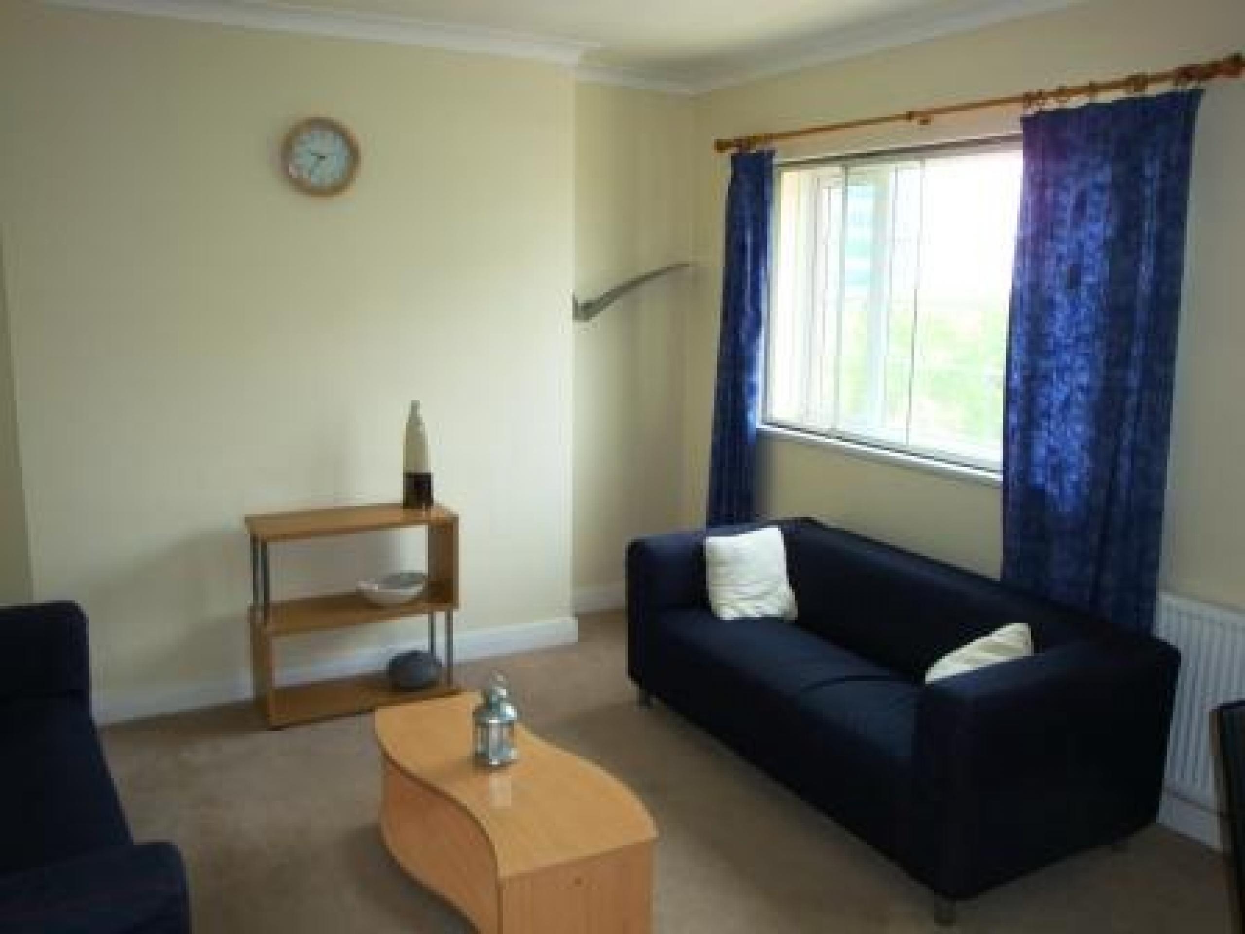 			NEW INSTRUCTION, 3 Bedroom, 1 bath, 1 reception Flat			 Shoot Up Hill, KILBURN NW2